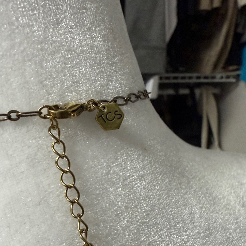 Touchstone Crystal Floral Swarovski Garden Envy Necklace - Picture 3 of 5